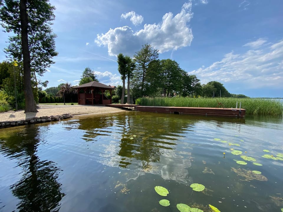 Domek z prywatną plażą Lagomar House in Greater Poland Voivodeship
