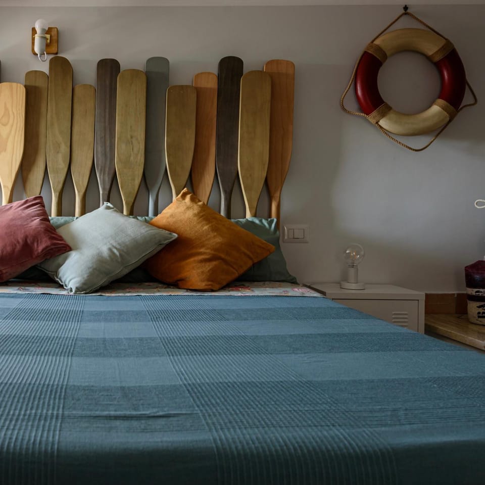 Bed, Decorative detail, Bedroom