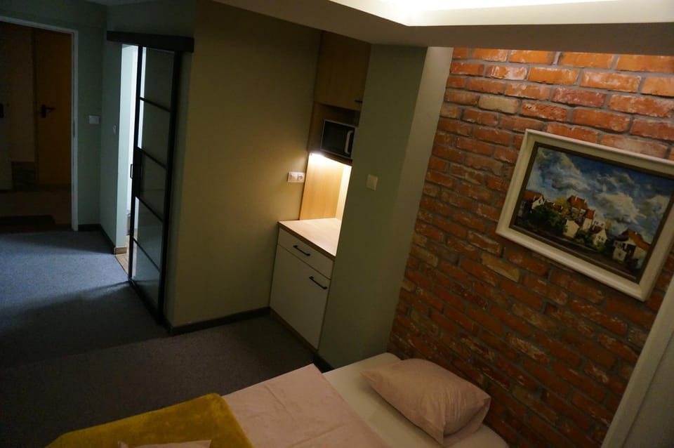 Pokój Miejski Bed and Breakfast in Poland