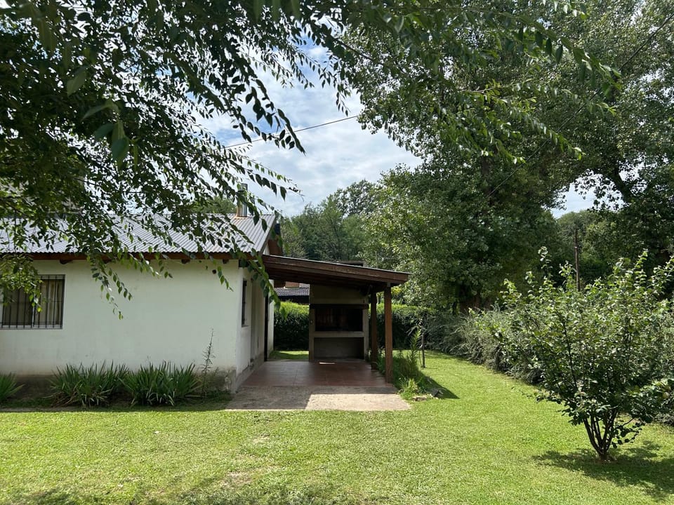 Los Manzanos Chalet in Cordoba Province