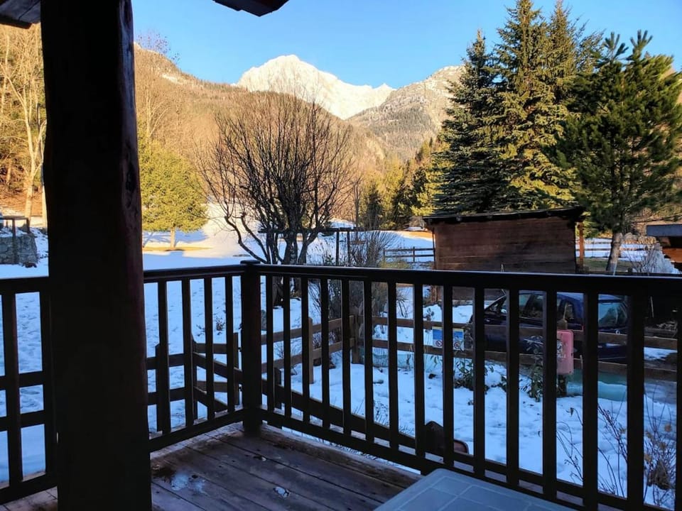 Pre-Saint Didier - Champex Apartments Apartment in Aosta Valley, Italy