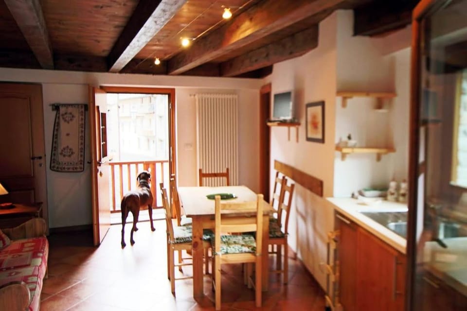 Pre-Saint Didier - Champex Apartments Apartment in Aosta Valley, Italy