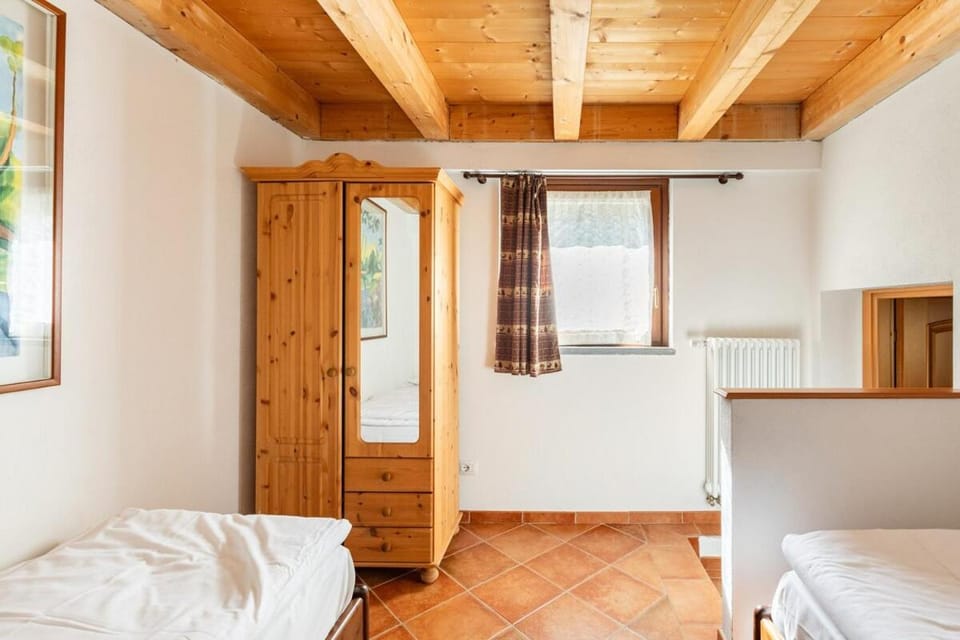 Pre-Saint Didier - Champex Apartments Apartment in Aosta Valley, Italy