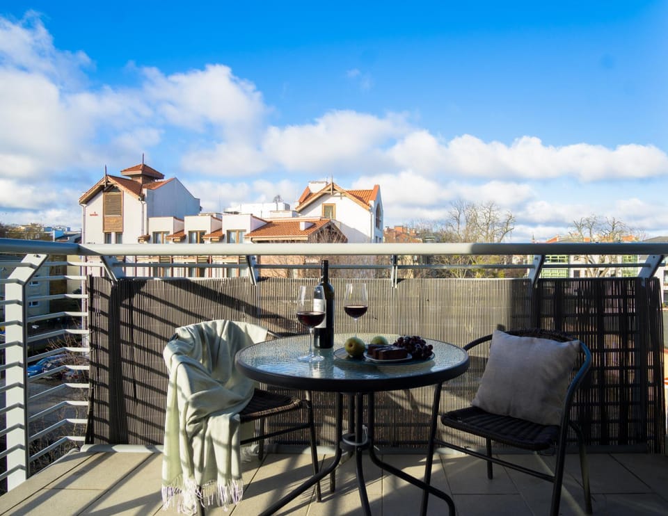 Patio, Day, Natural landscape, View (from property/room), Balcony/Terrace, Dining area