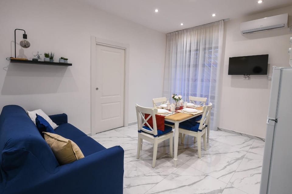 ROSAROLL 57 Apartment in Naples