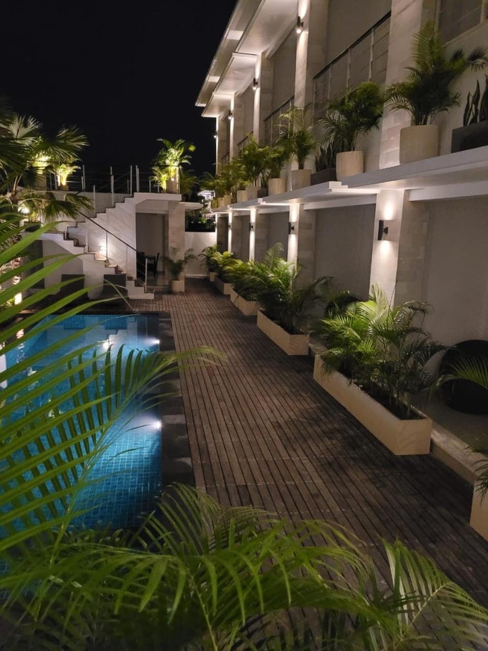 Garden, Pool view