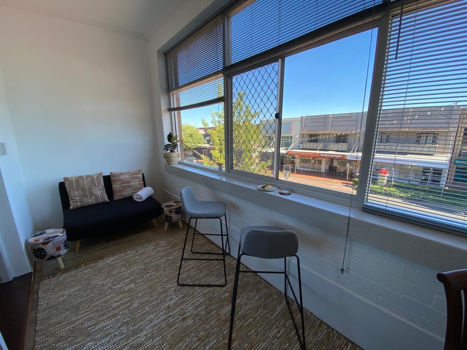 Stay on Summer - CBD Apartment Apartment in Orange