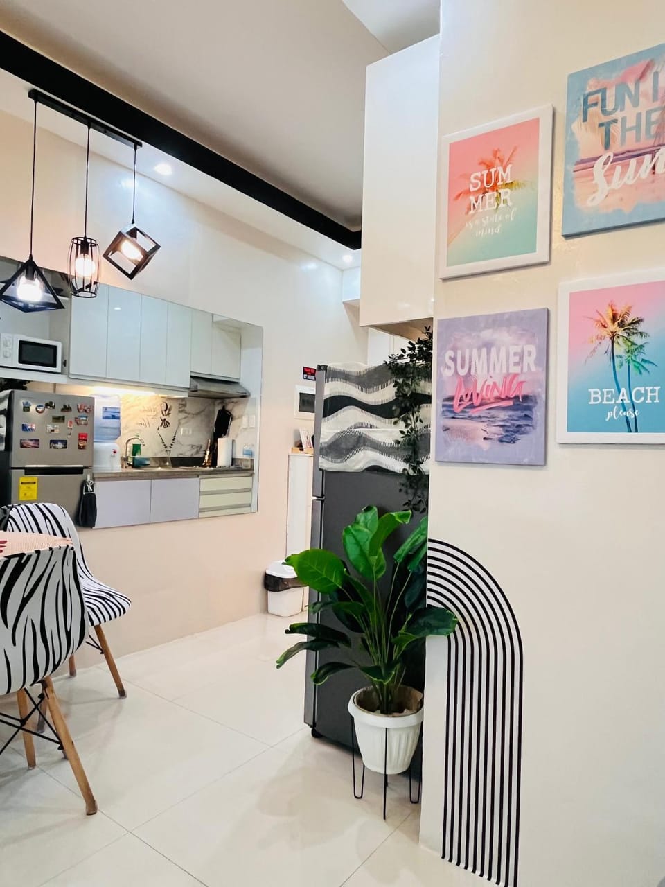Azehr's Walk Up and Cozy Condo Apartment in Central Visayas