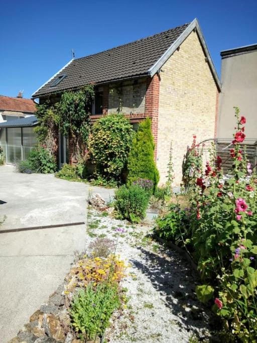 Gîte en champagne Le Sarment House in Grand Est