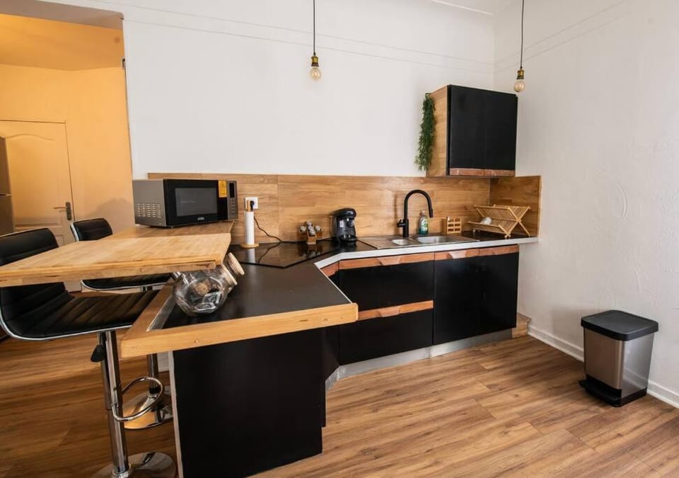 appart de charme a 2 pas du centre de Montbrison Apartment in Auvergne-Rhône-Alpes