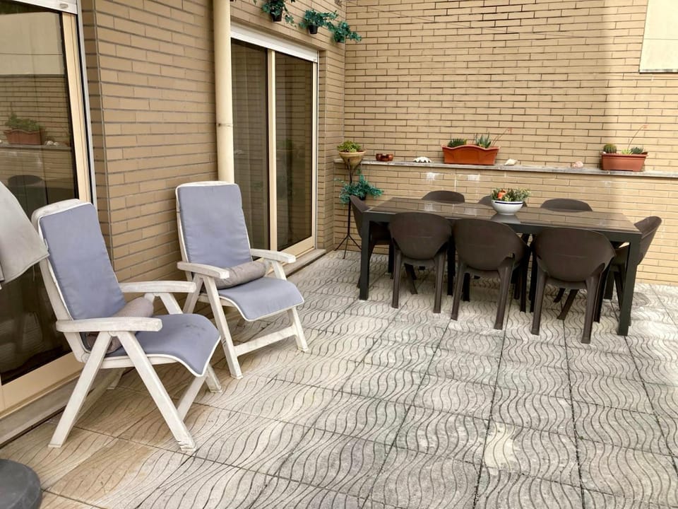 Rocha’s Apartment REMODELADO! Na praia com terraço Apartment in Vila Nova de Gaia