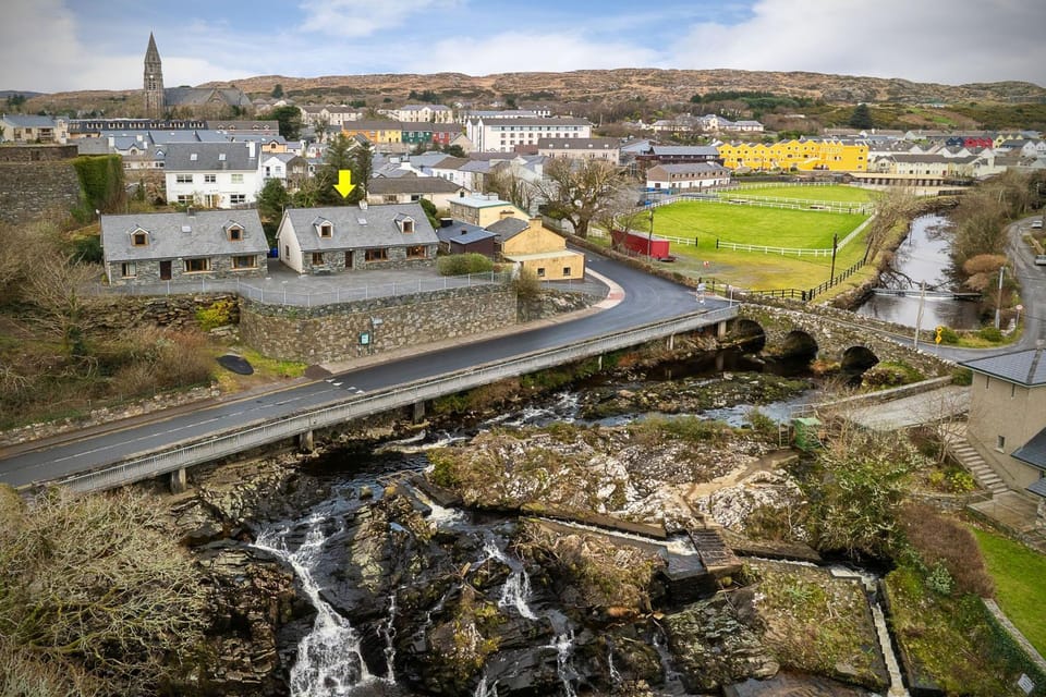 Property building, Natural landscape, River view, Street view, Parking