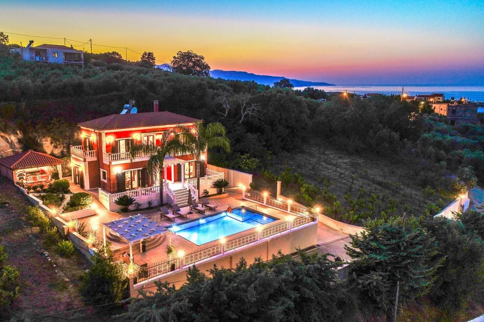 Property building, Night, Bird's eye view, Pool view, Sea view, Swimming pool, sunbed