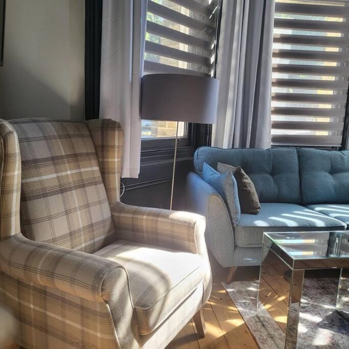 21 Mini Loft Apartment - Great Location - Comfy King Size Bed Apartment in Hove
