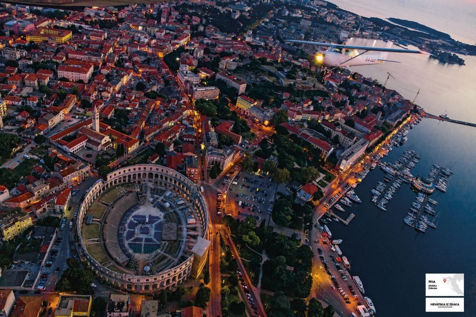 Bird's eye view, City view, Sea view