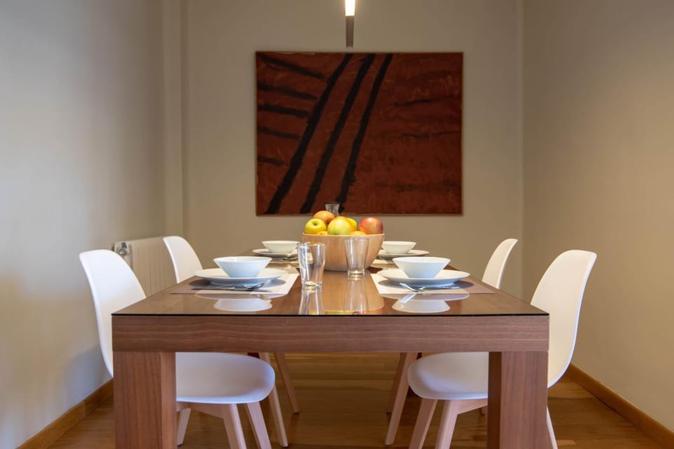 Food and drinks, Dining area