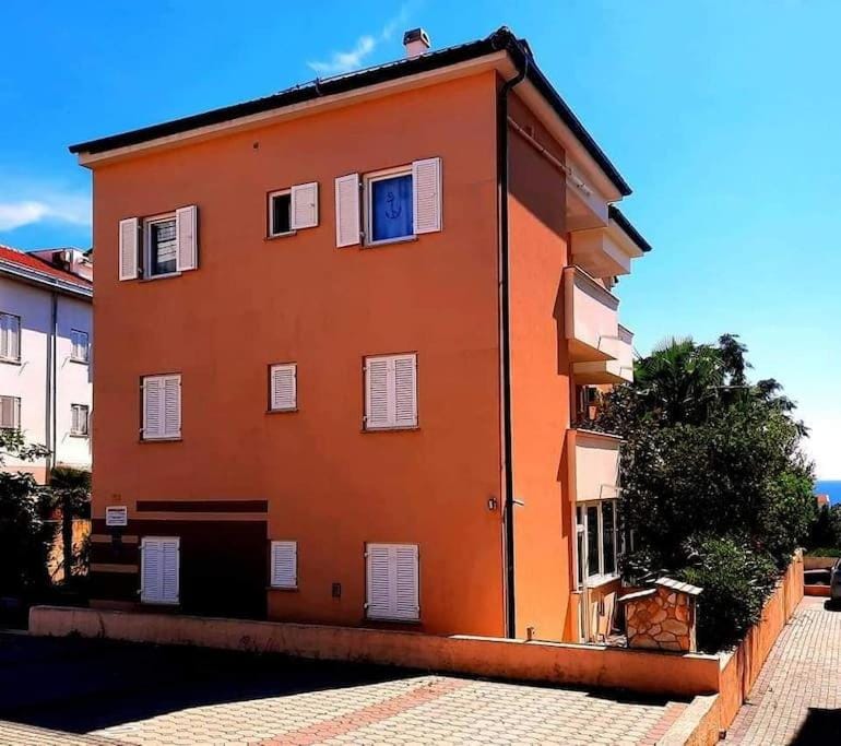 Moderan smještaj u Novalji Apartment in Novalja