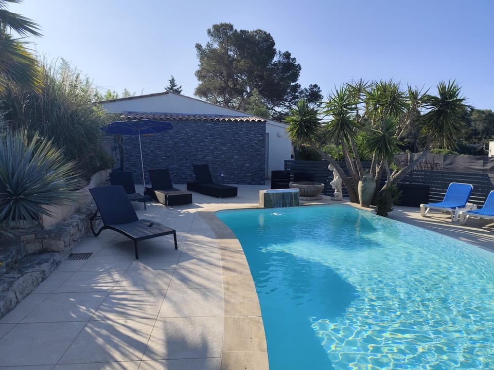 Mimosas - villa Apartment in Saint-Raphael