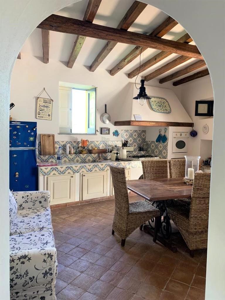 La Casa sul Porto di Santa Marina - Isole Eolie House in Sicily