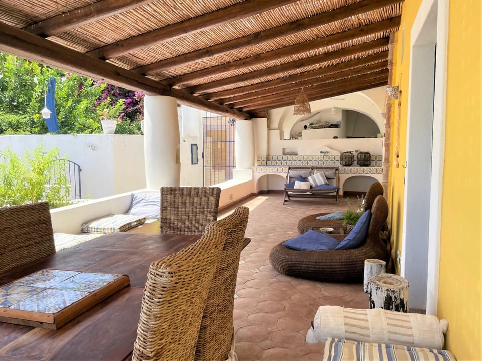 La Casa sul Porto di Santa Marina - Isole Eolie House in Sicily