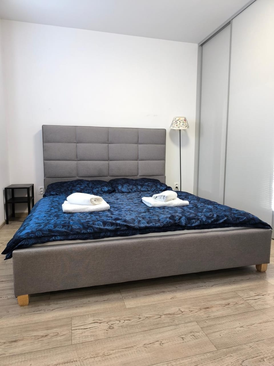 Bed, Bedroom, wardrobe