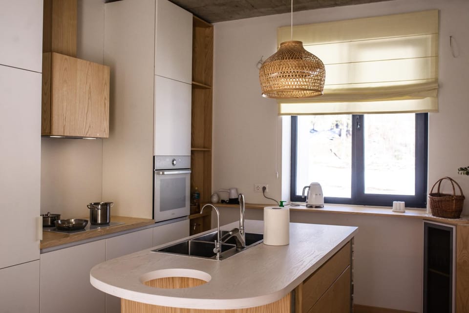 dishwasher, minibar, pet friendly, stove, kitchen