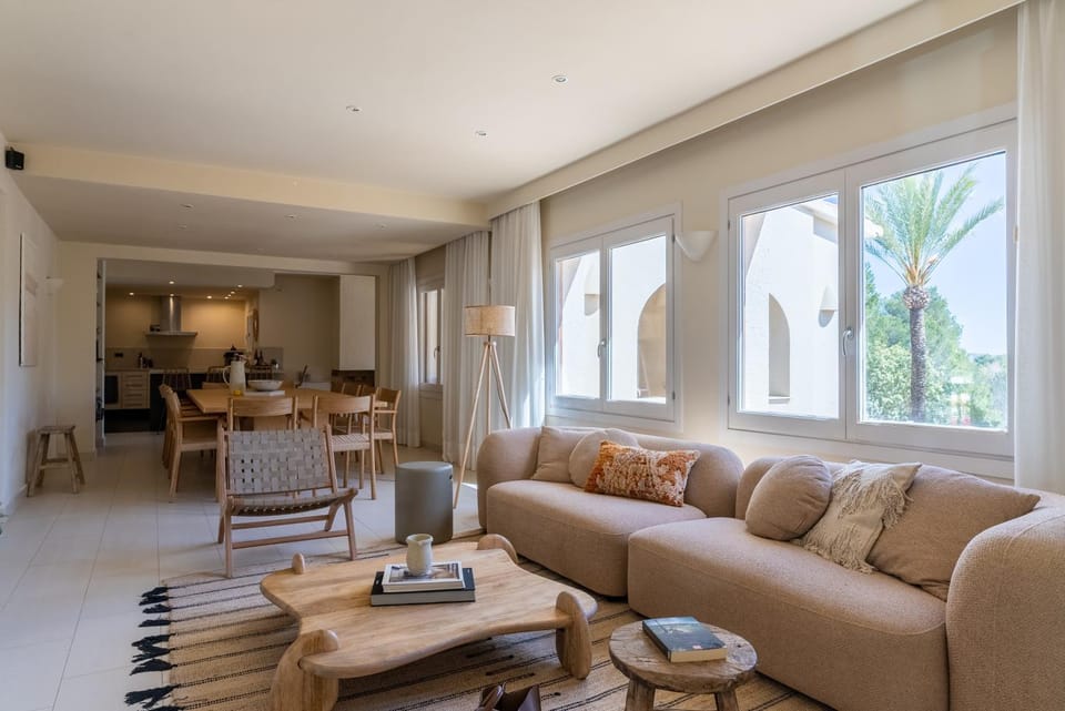 Property building, Living room