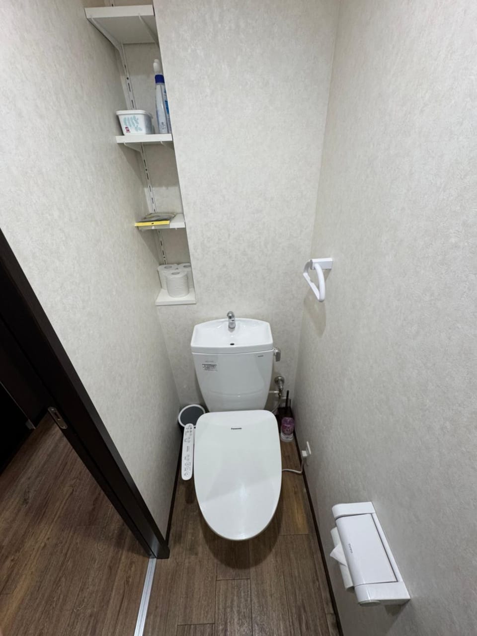 shizuka1 301 Apartment in Osaka