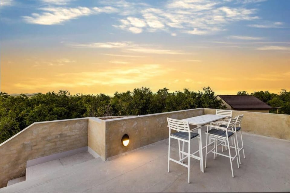 Patio, Natural landscape, View (from property/room), Balcony/Terrace, Sunset