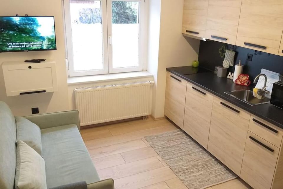White brick Apartment Apartment in City of Zagreb