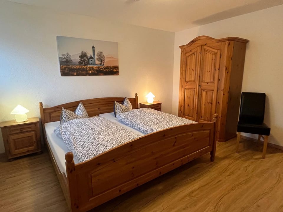 Bed, Photo of the whole room, Bedroom, wardrobe