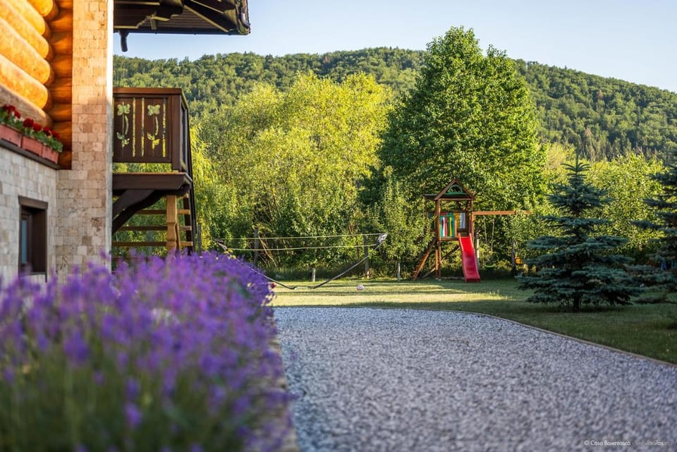 Casa Boiereasca Bucovina Chalet in Romania