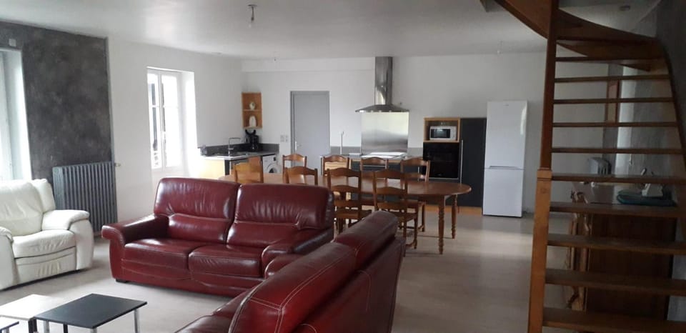 Living room, Dining area