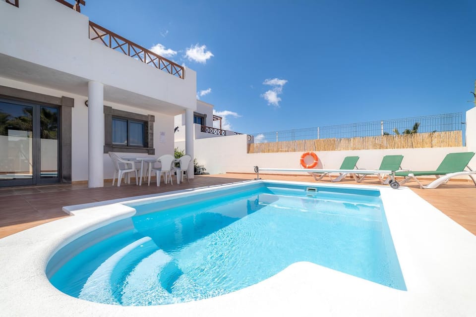 Casa LAGO Villa in Playa Blanca