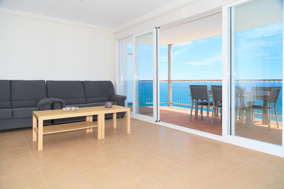 Balcony/Terrace, Living room, Dining area, Sea view