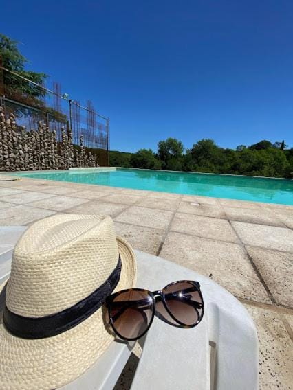 Pool view, Swimming pool, sunbed