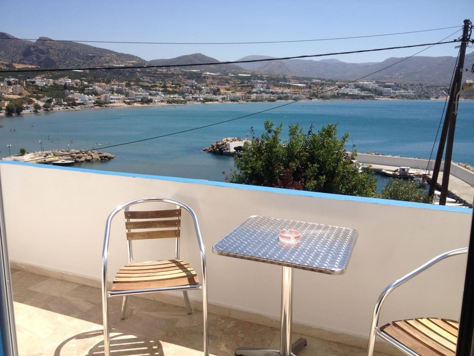View (from property/room), Balcony/Terrace, Sea view