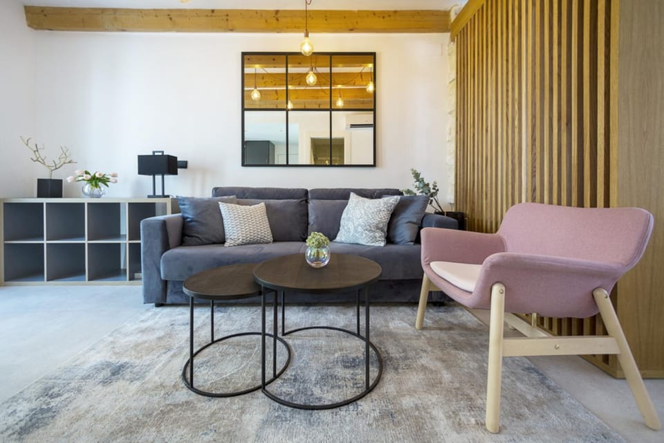 Communal lounge/ TV room, Living room
