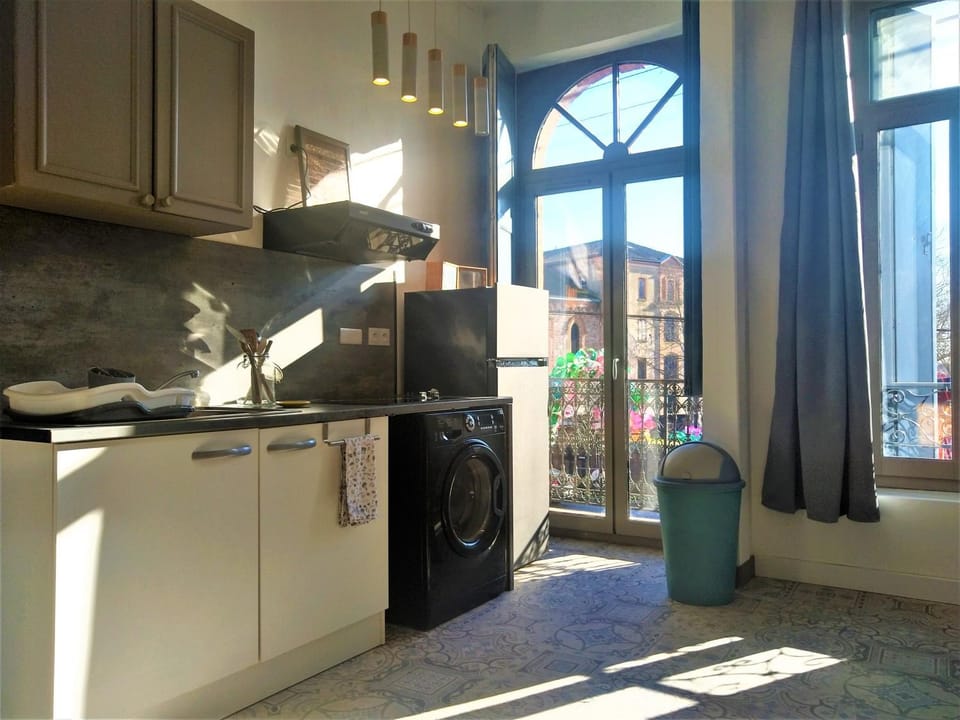 Balcony/Terrace, stove, kitchen