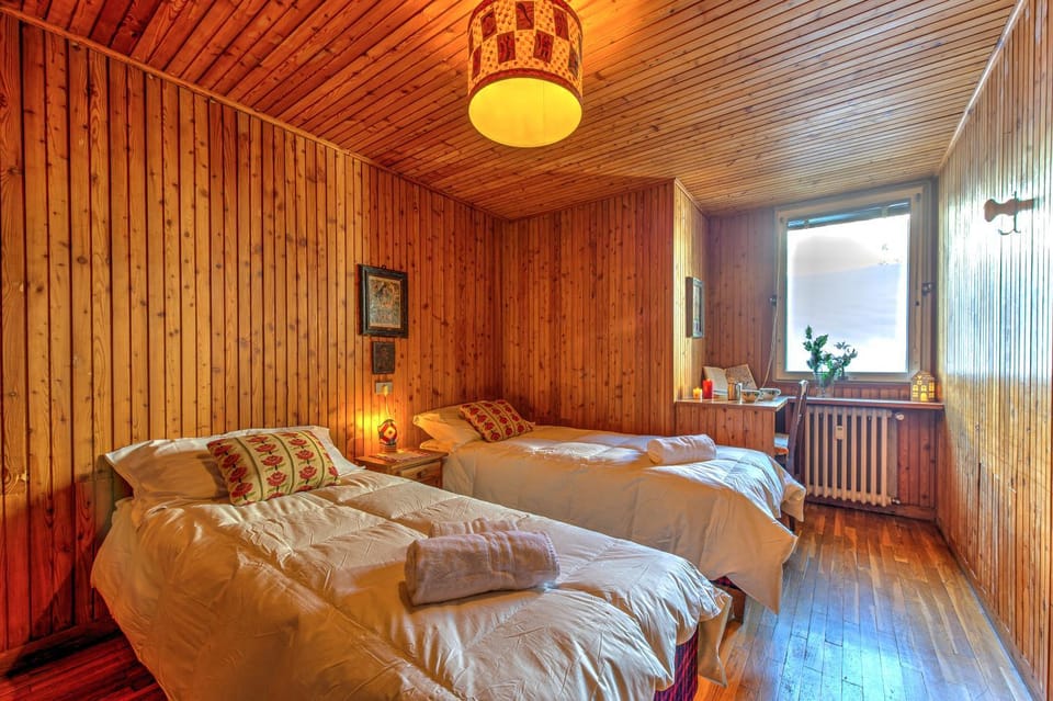 MAISON ROSE - Relax e vista spettacolare - COUR 0111 Apartment in Courmayeur