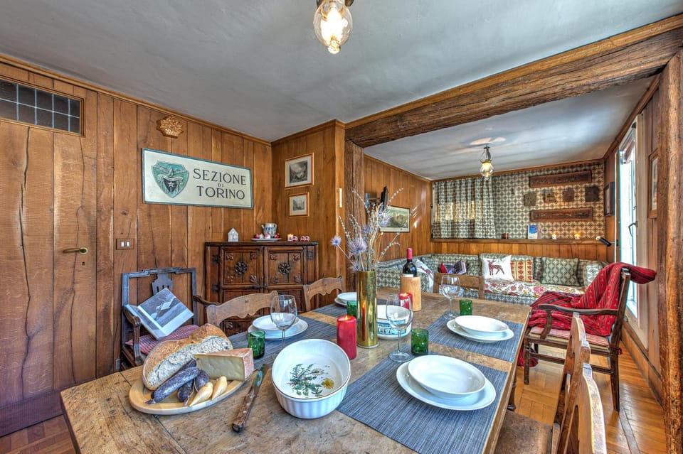 MAISON ROSE - Relax e vista spettacolare - COUR 0111 Apartment in Courmayeur