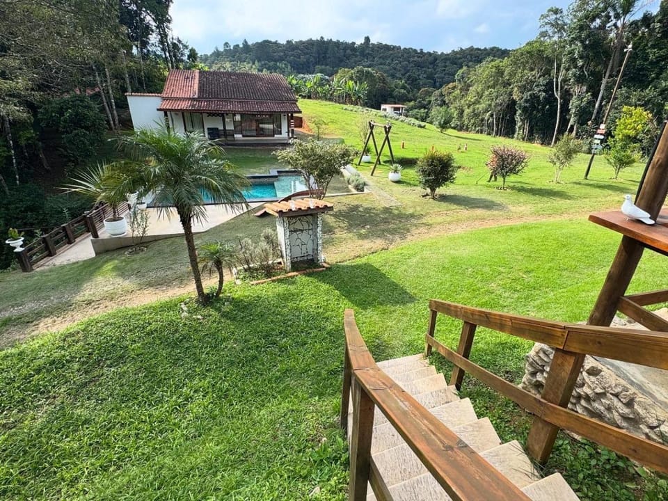 Property building, Spring, Day, Natural landscape, Garden, Garden view, Mountain view, Pool view, Swimming pool, sunbed