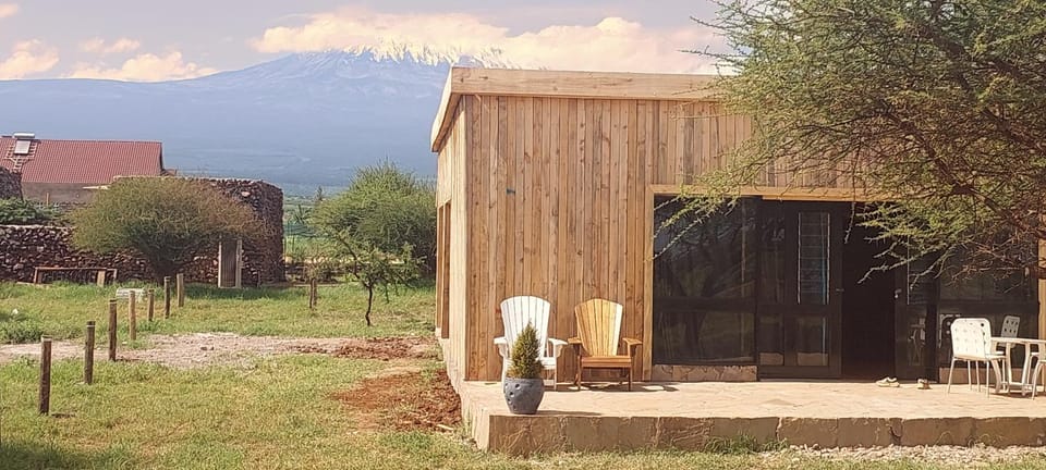 Amboseli house House in Kenya