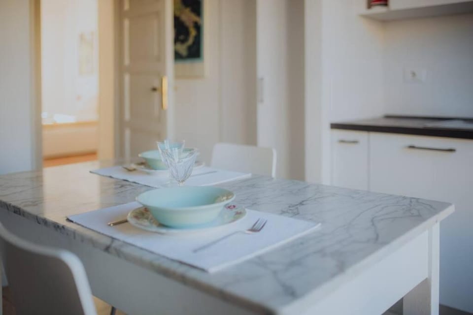 Kitchen or kitchenette, Kitchen or kitchenette