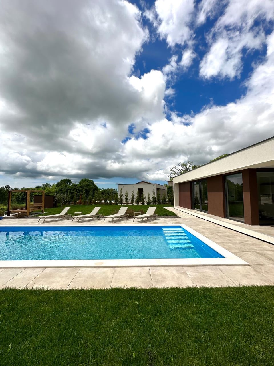Natural landscape, Garden, Balcony/Terrace, Garden view, Pool view, Swimming pool, sunbed