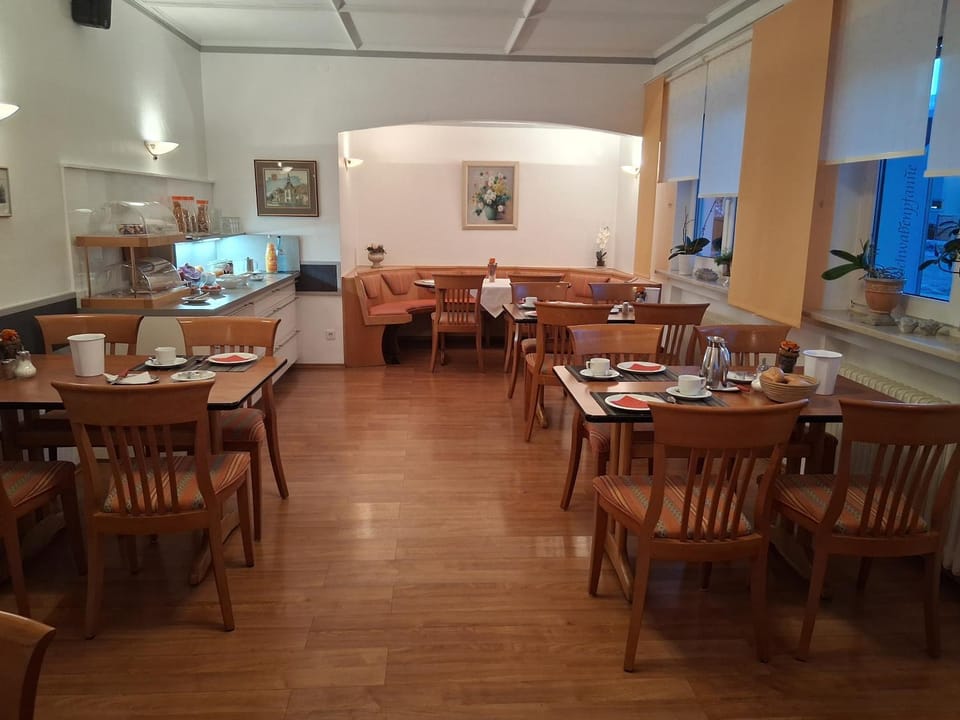 Buffet breakfast