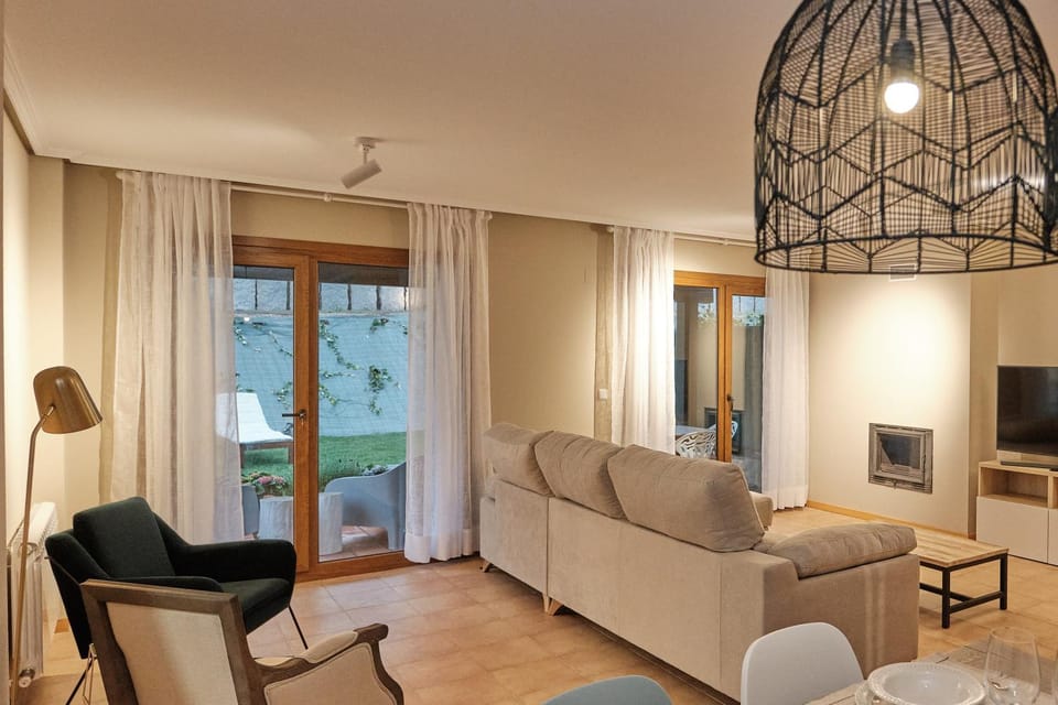 Yuhom, casas con alma. Xacedos 3 House in Galicia