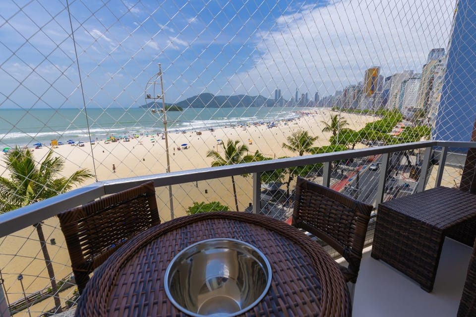 Apartamento Frente Mar Apartment in Camboriú