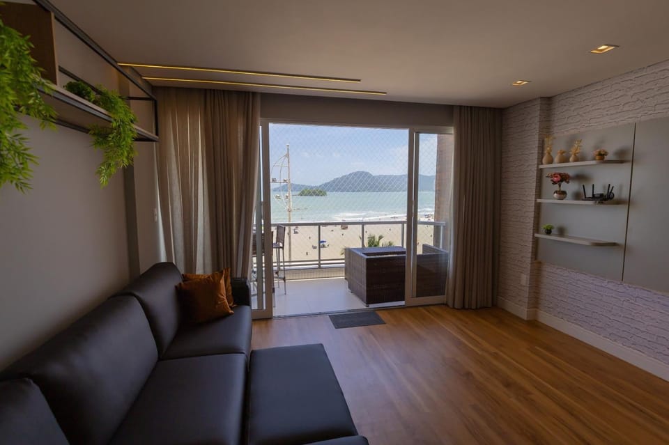 Apartamento Frente Mar Apartment in Camboriú