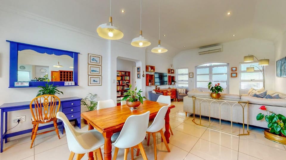 Dining area, air conditioner